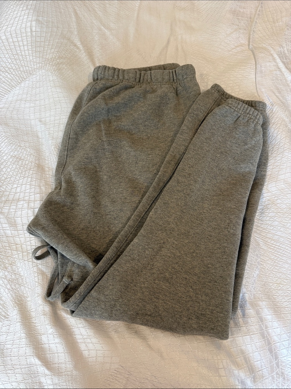 Essentials Men's Gray Drawstring Sweatpants